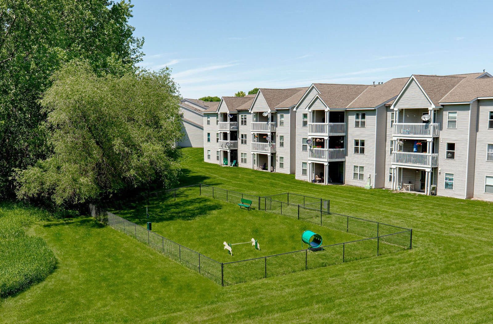 Coon Rapids apartments with dog park